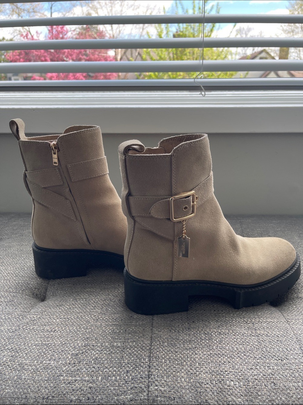 GUC Coach Lacey Suede Bootie Size 7.5 Retail $275 - Picture 6 of 11
